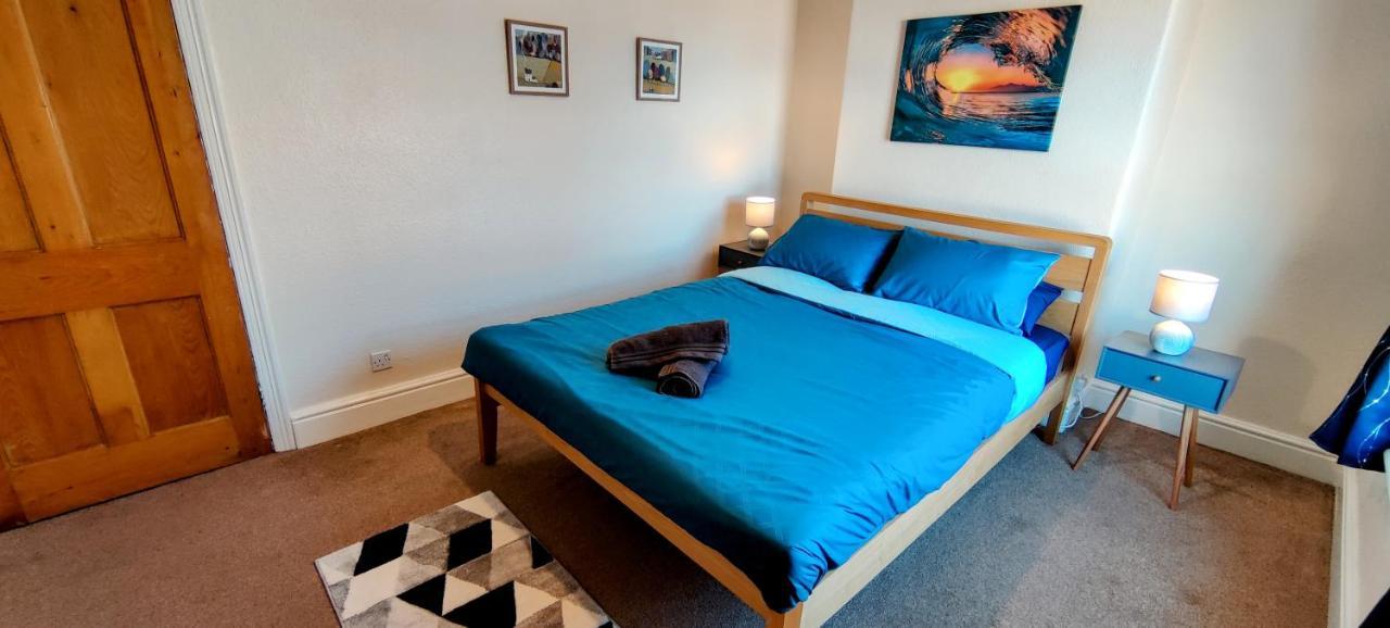 Rhubarb Terrace On The Coast - Sleeps 1-6 Colwyn Bay Exterior photo