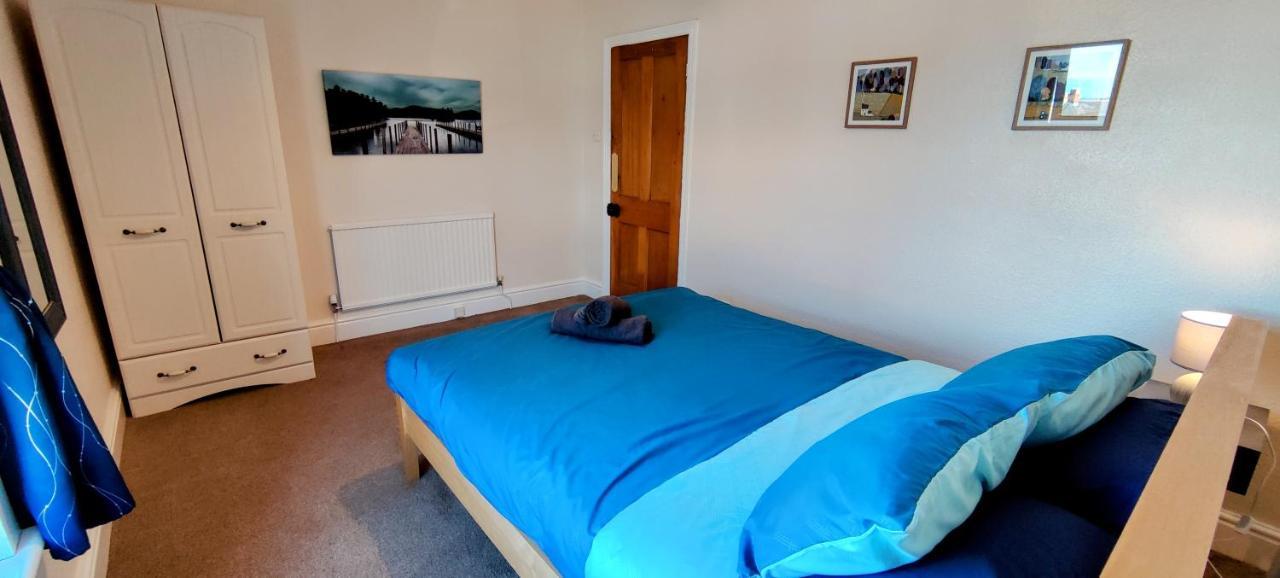 Rhubarb Terrace On The Coast - Sleeps 1-6 Colwyn Bay Exterior photo
